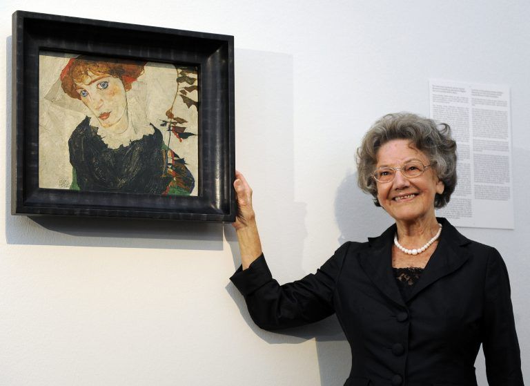 APA2755995-2 – 23082010 – WIEN – STERREICH: ZU APA-TEXT KI – Elisabeth Leopold am Montag, 23. August 2010, nach der Enthllung des “Bildnis Wally” im Rahmen der PK “Welcome Wally” im Leopold Museum in Wien. Das Bild Egon Schieles war nach seiner Beschlagnahme im Jahr 1998 in New York, einem zwlfjhrigen Rechtsstreit mit den Erben […]