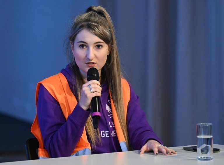 ABD0113_20240219 – WIEN – STERREICH: ZU APA0286 VOM 19.2.2024 – Marina Hagen-Canaval von der Letzten Generation sterreich am Montag, 19. Februar 2024, anl. der PK “Letzte Generation sterreich” “Vorstellung einer richtungsweisenden Entscheidung, kommende Protesttage und bevorstehender Gro§proteste” in Wien. – FOTO: APA/HELMUT FOHRINGER