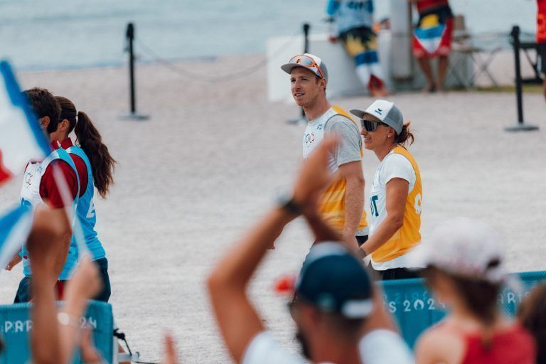 ABD0151_20240807 – MARSEILLE – FRANKREICH: ++ HANDOUT ++ ZU APA0400 VOM 7.8.2024 – Die Medal Race der 470er-Segler mit Vadlau und Mhr wurde auf Donnerstag, 8. August 2024 vertagt. Im Bild: Lukas Mhr und Lara Vadlau, im Rahmen der Olympischen Sommerspiele, aufgenommen am Mittwoch, 7. August 2024, in Marseille. – FOTO: APA/OC/MICHAEL MEINDL – ++ […]