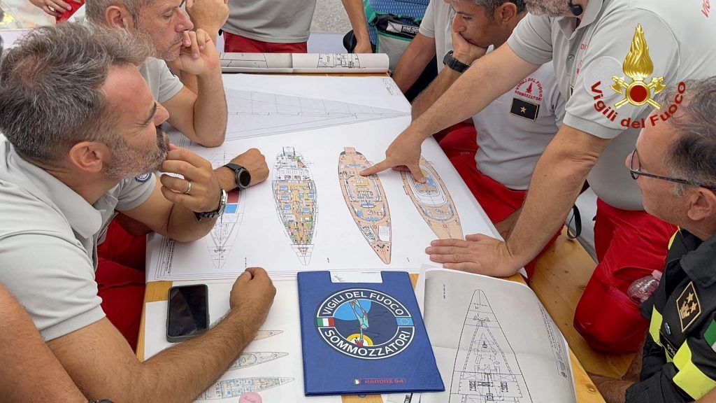 Suche nach Vermissten erinnert an „Costa Concordia“