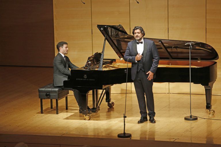 Ilker Arcayürek Tenor, Ammiel Bushakevitz Klavier
