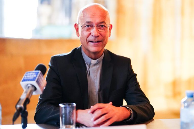 So könnte Richard Lugners letzter Weg aussehen