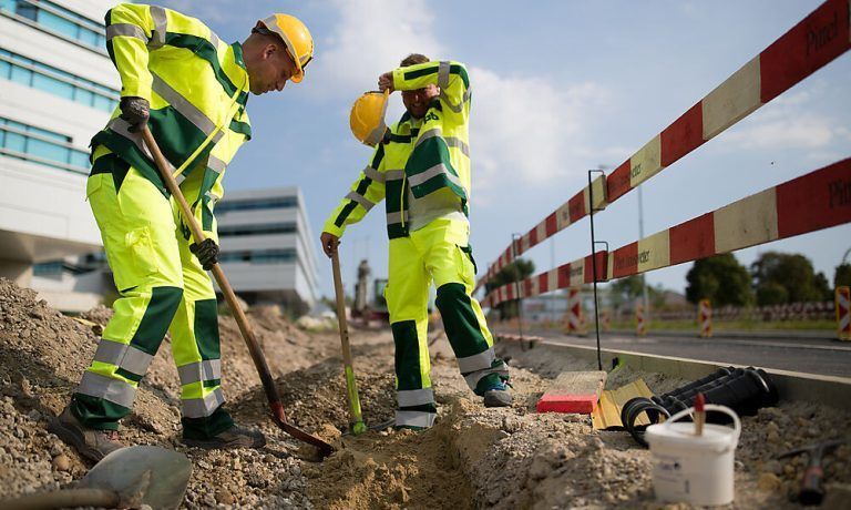 Klimaaktivisten fordern „Hitzefrei“ für Jobs im Freien ab 30 Grad