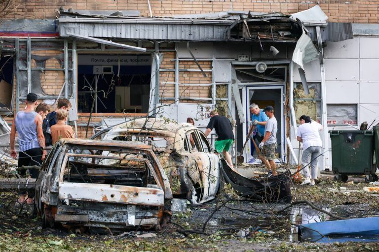 RUSSIA, KURSK - AUGUST 11, 2024: A view of a residential house and cars damaged in a military attack by the Armed Forces of Ukraine. Vladimir Gerdo/TASS PUBLICATIONxINxGERxAUTxONLY 72995445