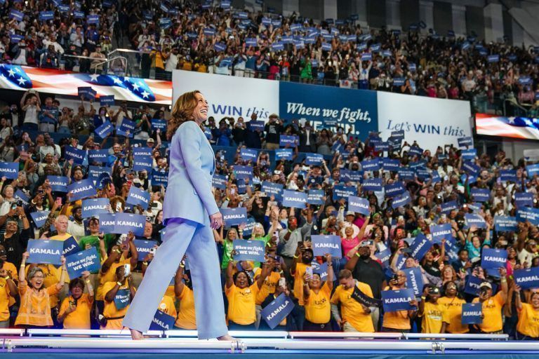 US Vice President and 2024 Democratic presidential candidate Kamala Harris arrives to speak at a campaign rally in Atlanta, Georgia, on July 30, 2024. (Photo by Elijah Nouvelage / AFP)