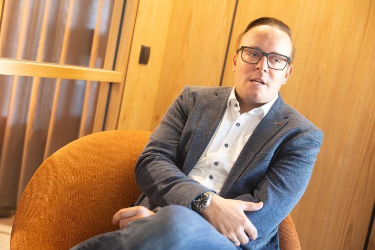 "Ich lege für Kleber meine Hand ins Feuer"