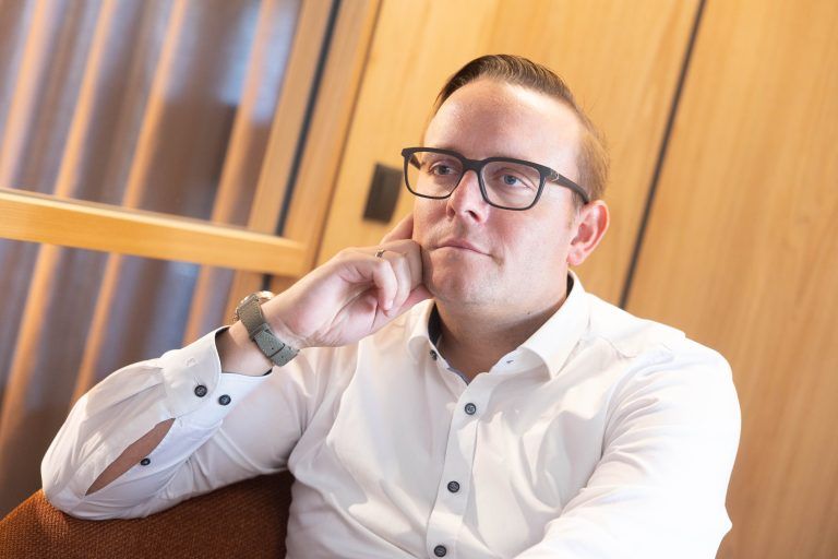 "Ich lege für Kleber meine Hand ins Feuer"