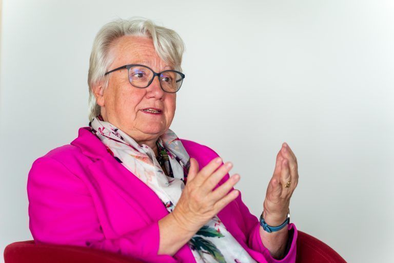 "Dieser Satz ist inhaltsfrei und anmaßend"