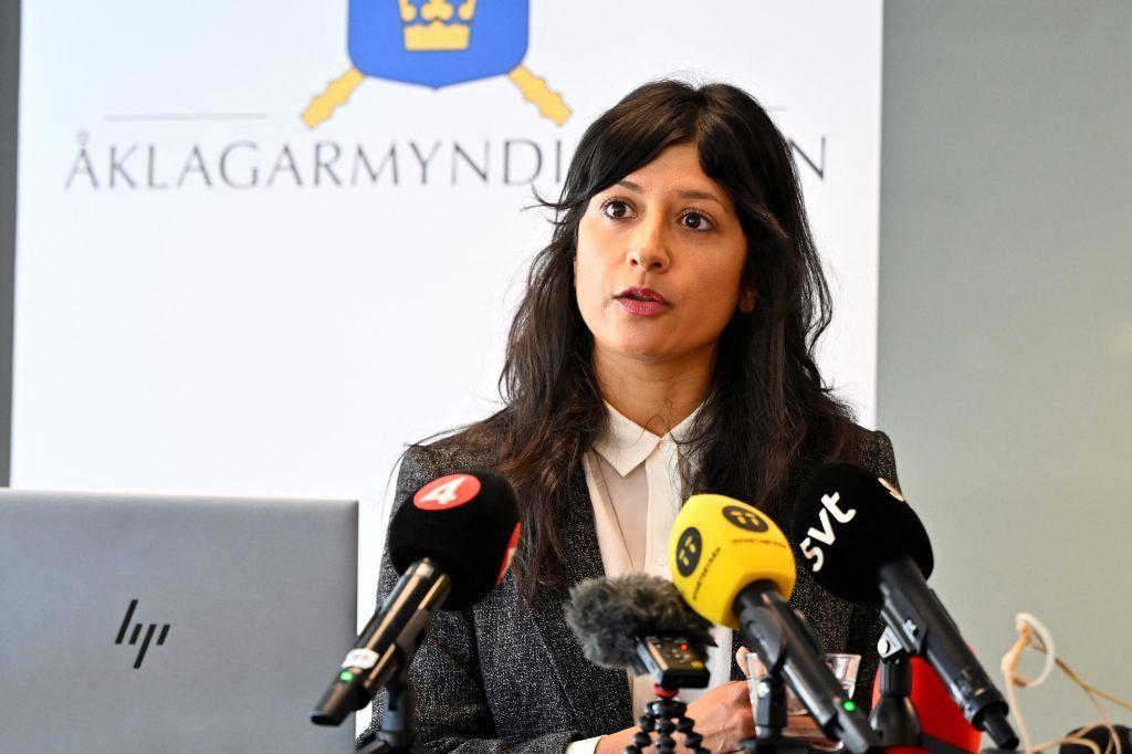 Schwedische IS-Helferin wegen Völkermordes an Jesiden vor Gericht