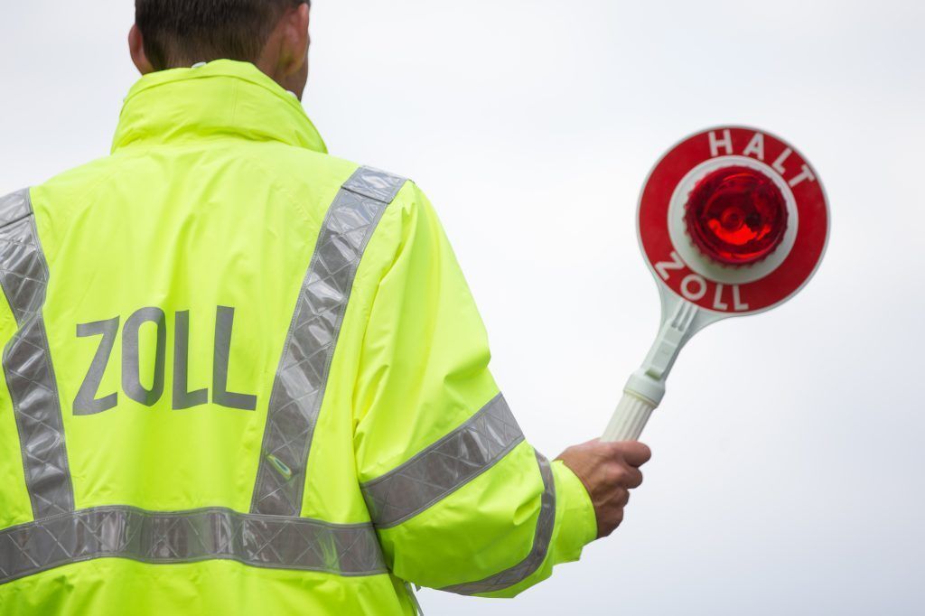 Illegale Fabrik: Zoll stellt 29 Millionen Zigaretten sicher