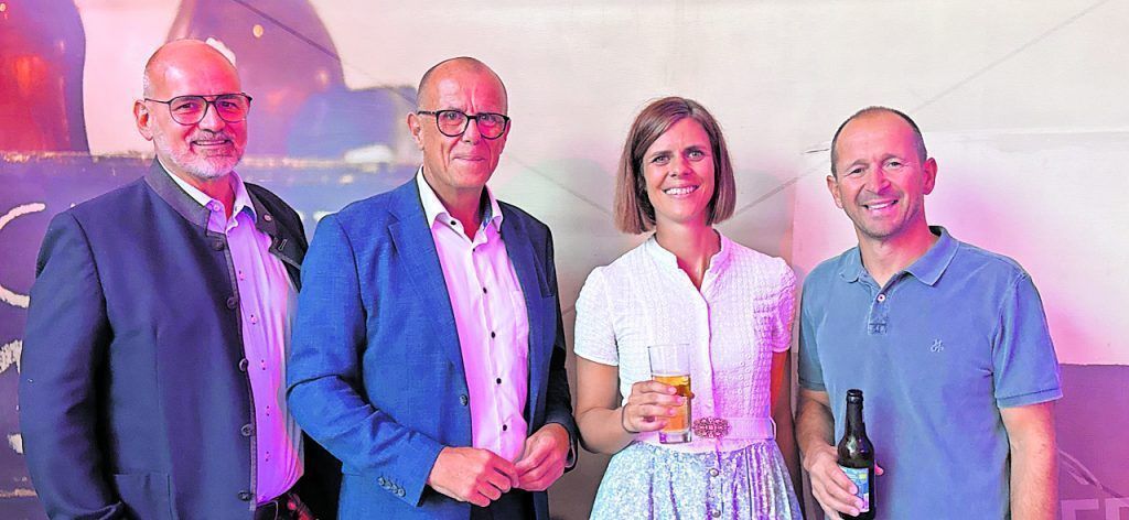 Diese Gäste feierten Jubiläum der "Wirtschaft im Walgau"