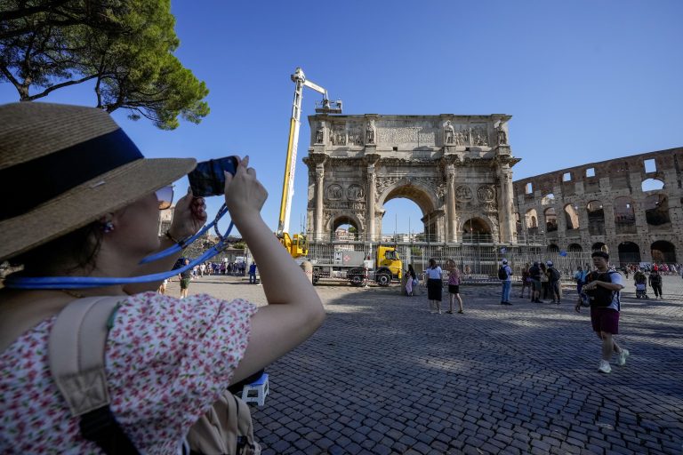 Italy Arch Damaged