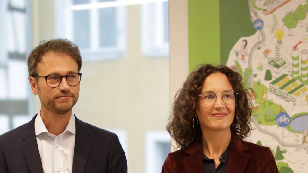 Das grüne Paradies als Wimmelbild