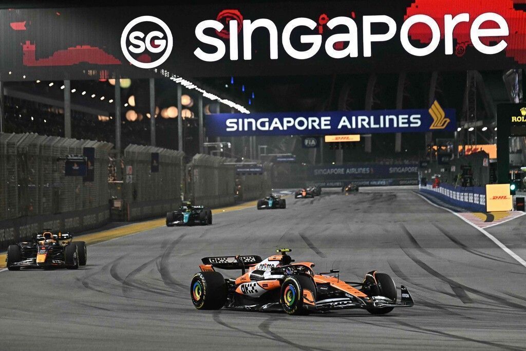Lando Norris gewinnt souverän vor Weltmeister Max Verstappen