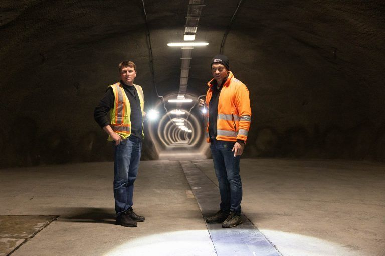 Zwischen Tunnelbürste und Notfallnische: Hinter den Kulissen im Achraintunnel