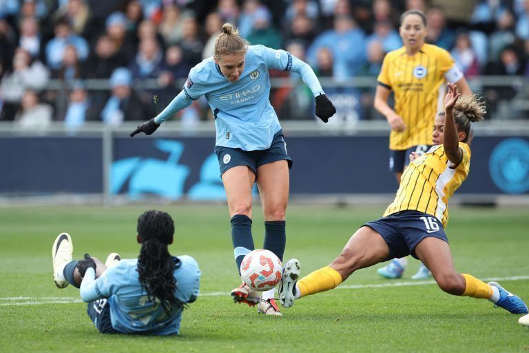 SOCCER-ENGLAND-MCI-BHA/REPORT