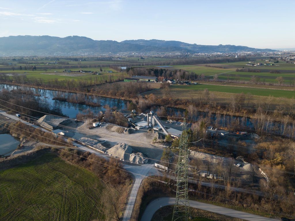 Erstmals bestätigt: In Altach wurde mehr Kies abgebaut als bewilligt