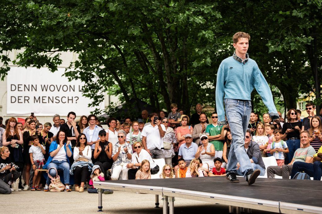 Bühne frei für die junge Kunst des Landes