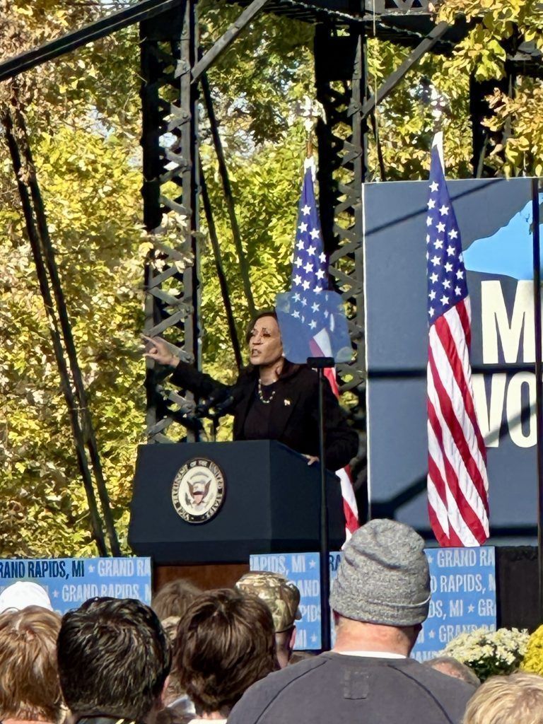 Nina Tomaselli USA