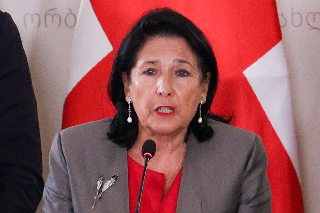 Georgiens Präsidentin nennt Wahlen durchweg gefälscht