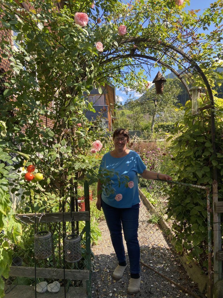 Ein prachtvoller Bauerngarten in Bizau
