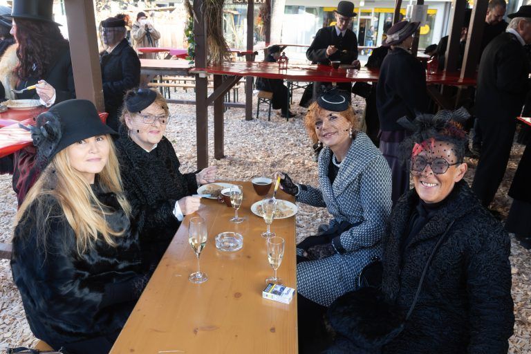 Von Fuchspelz bis Riebel: Martinimarkt lockte Gäste von nah und fern