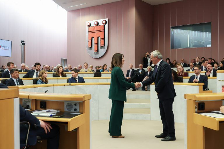 Konstituierende Sitzung des Landtages, Fotos der ersten Landtagssitzung in der neuen Legislaturperiode
