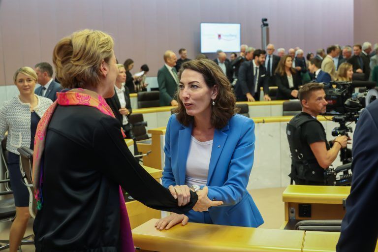 Konstituierende Sitzung des Landtages, Fotos der ersten Landtagssitzung in der neuen Legislaturperiode