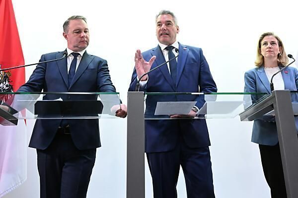 Regierungsverhandlungen laufen