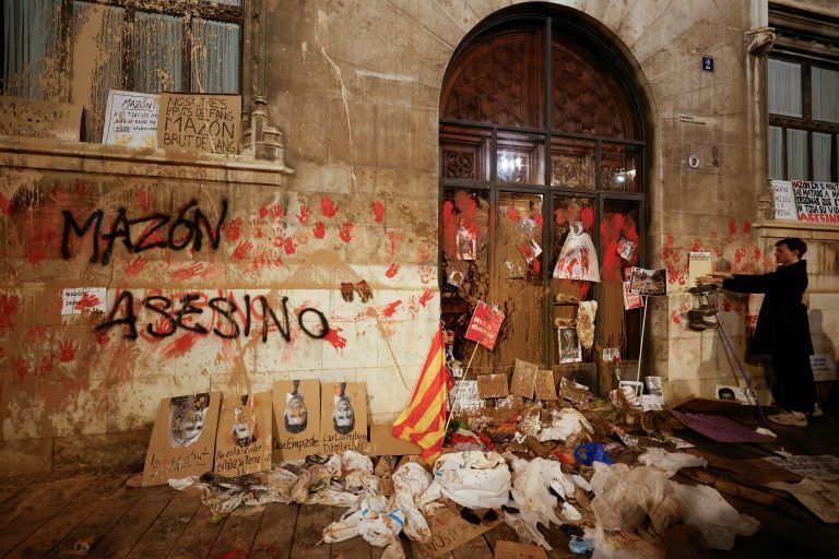EUROPE-WEATHER/SPAIN-PROTEST