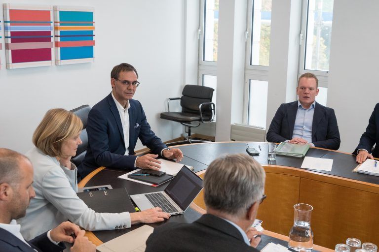 v.l. Landeshauptmann Markus Wallner ÖVP und Christof Bitschi FPÖ