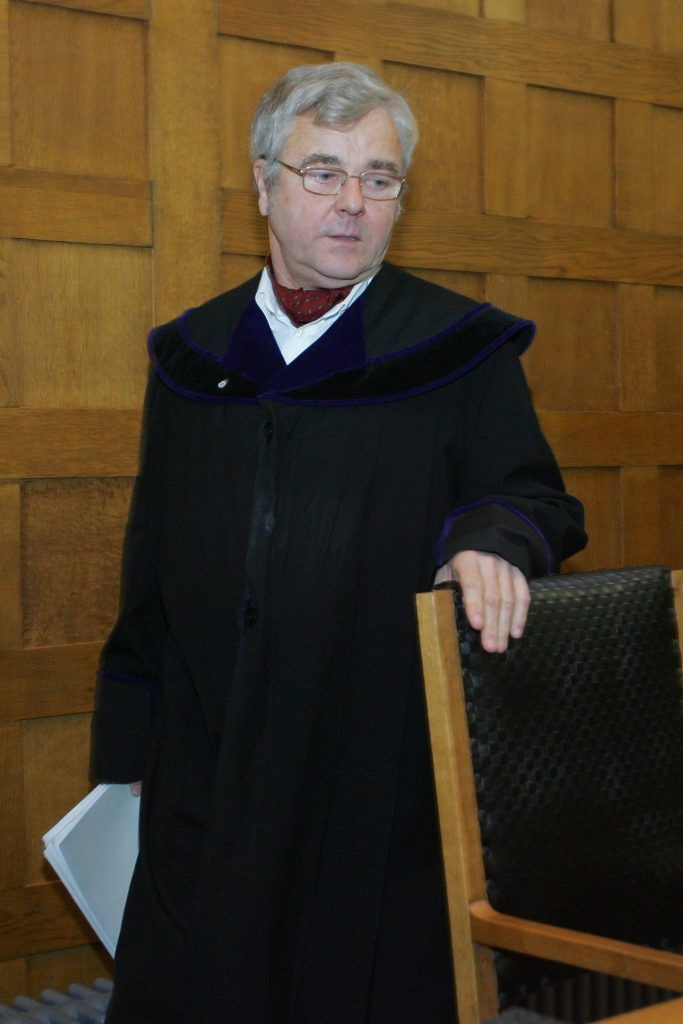 Von Abgründen, Verzweiflung und einem Arzt, der einem Freund hilft und sich dabei strafbar macht