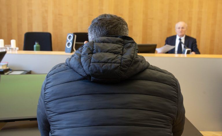 Nach Schüssen vor Club: Discomitarbeiter und Security deckten Schützen