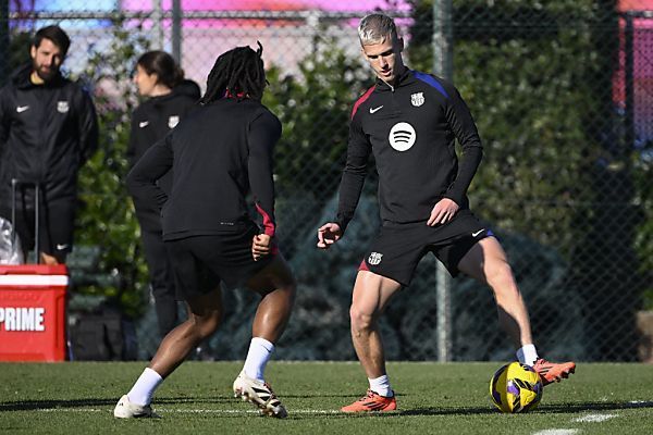 Olmo darf im neuen Jahr nicht mehr für Barca spielen