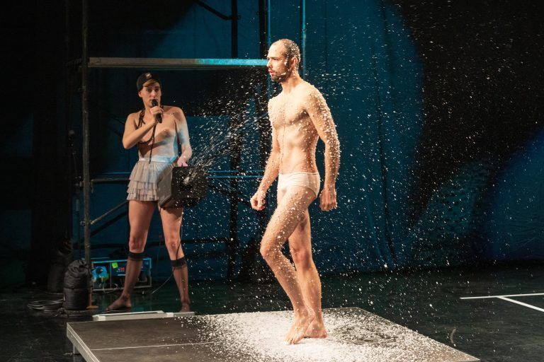 Das aktionstheater ensemble hat versagt