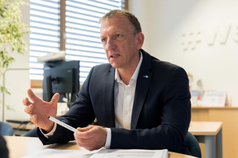 Arbeitslosenzahlen steigen stark an