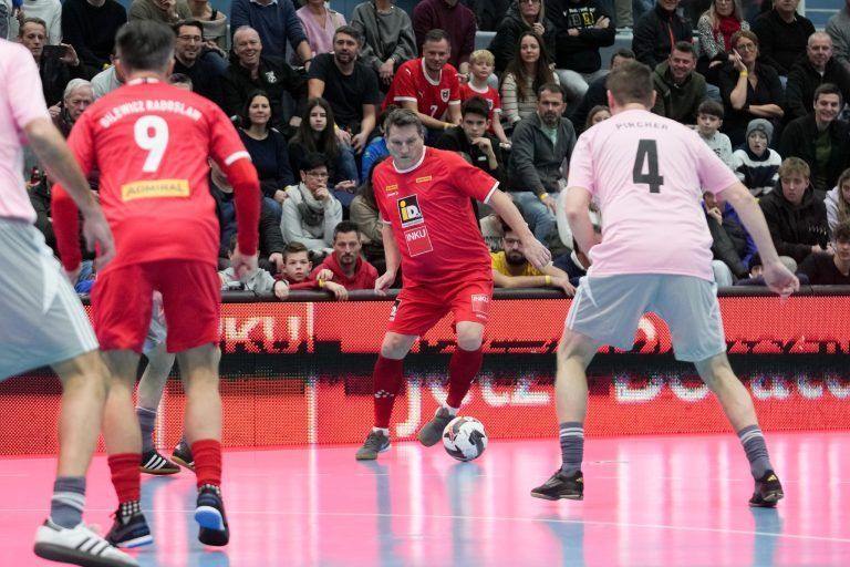 Legendencup: Charity-Event der Extraklasse