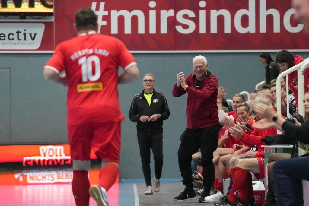Legendencup: Charity-Event der Extraklasse