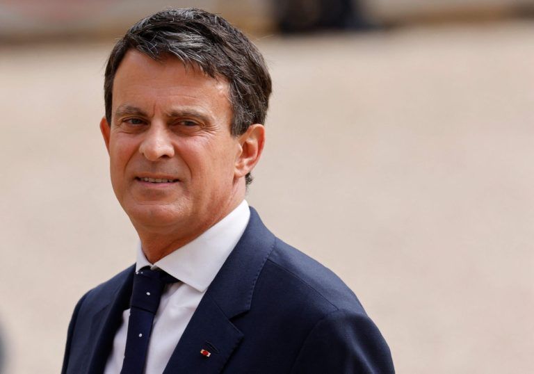 FILES-FRANCE-POLITICS-GOVERNMENT-OVERSEAS