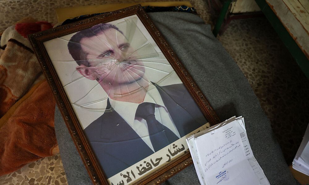 Syriens Präsident Assad verschwindet nach 24 Jahren an der Macht