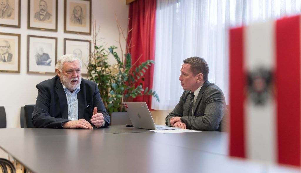 Parteiaustritt von Franz Fischler? &#8220;Kickls Kurs bricht mit Grundwerten&#8221;