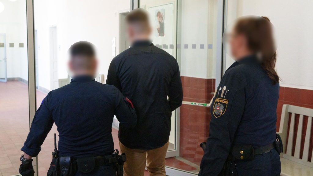 Gefängnisstrafe für dealenden Mordzeugen