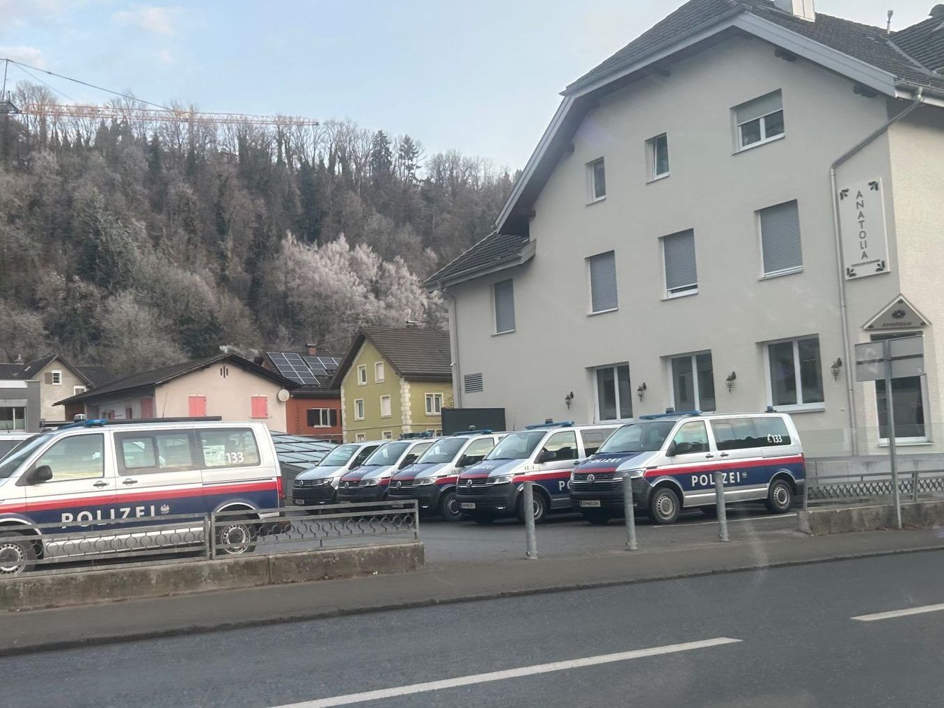 Menschenhandel in Reinigungsbranche? Razzien in zehn Vorarlberger Hotels