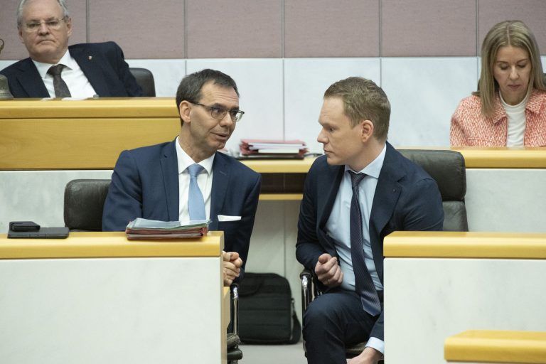 Hitzige Diskussion im Landtag: Investieren, um zu betonieren?