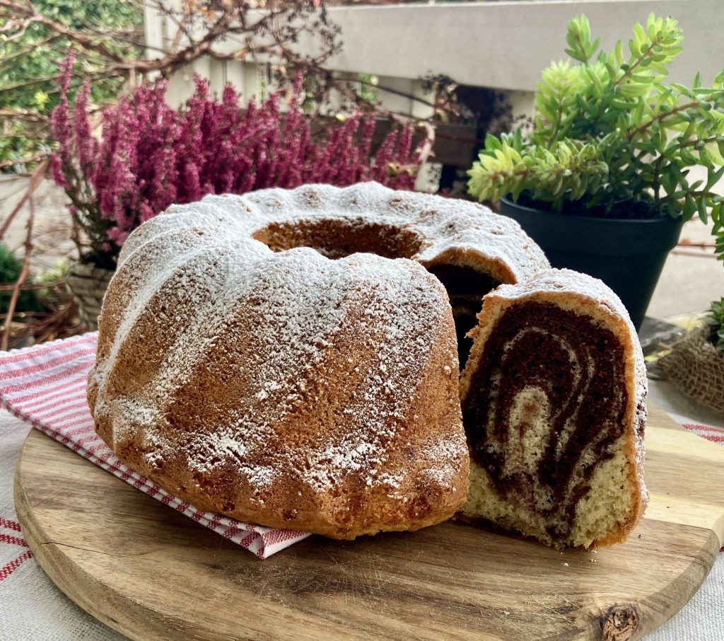 Klassischer, saftiger Marmorkuchen