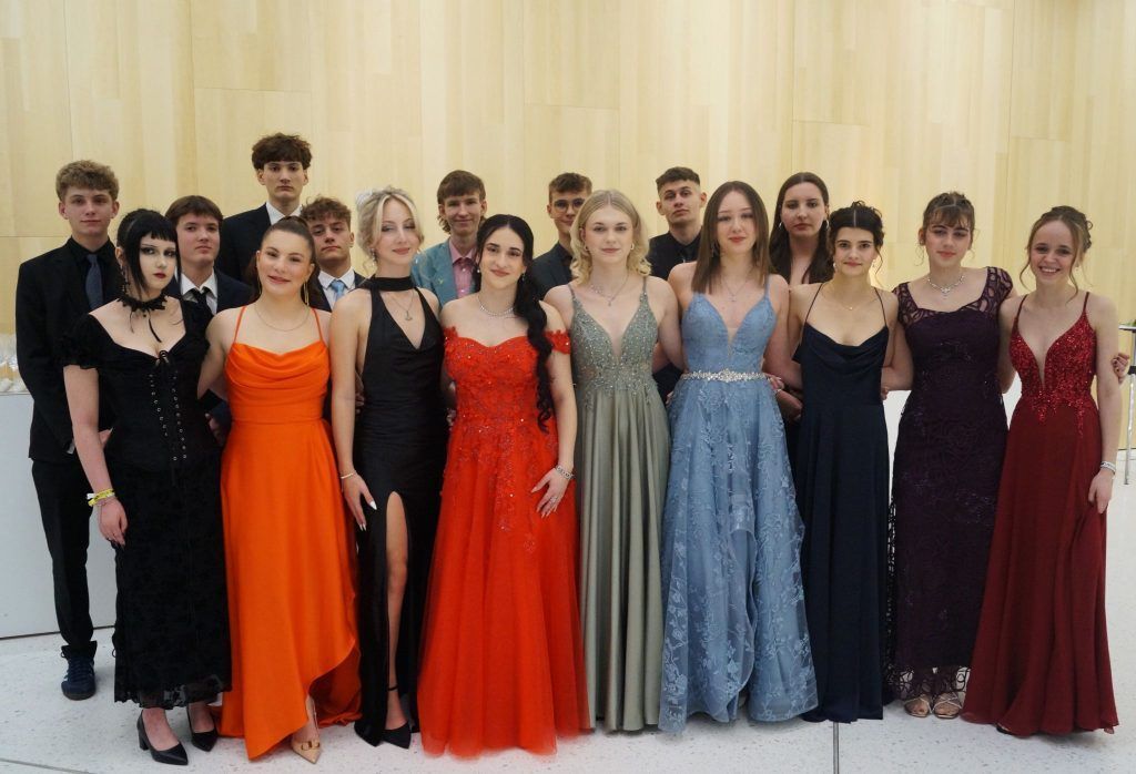 &#8220;Schillers Finale&#8221;: Ein unvergesslicher Maturaball voller Highlights und Emotionen