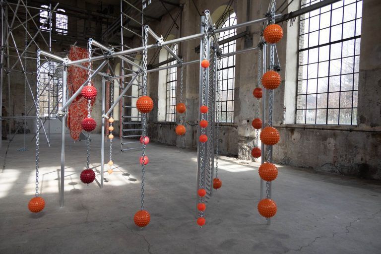 Zwischen Irritation und Faszination: "Child's Play" von Sophie Hirsch