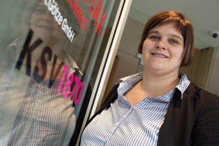 Unternehmen und Privatpersonen unter Druck