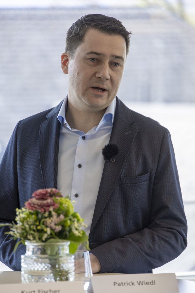 Duell in Lustenau: "Ich bin der bessere Bürgermeister, weil ..."