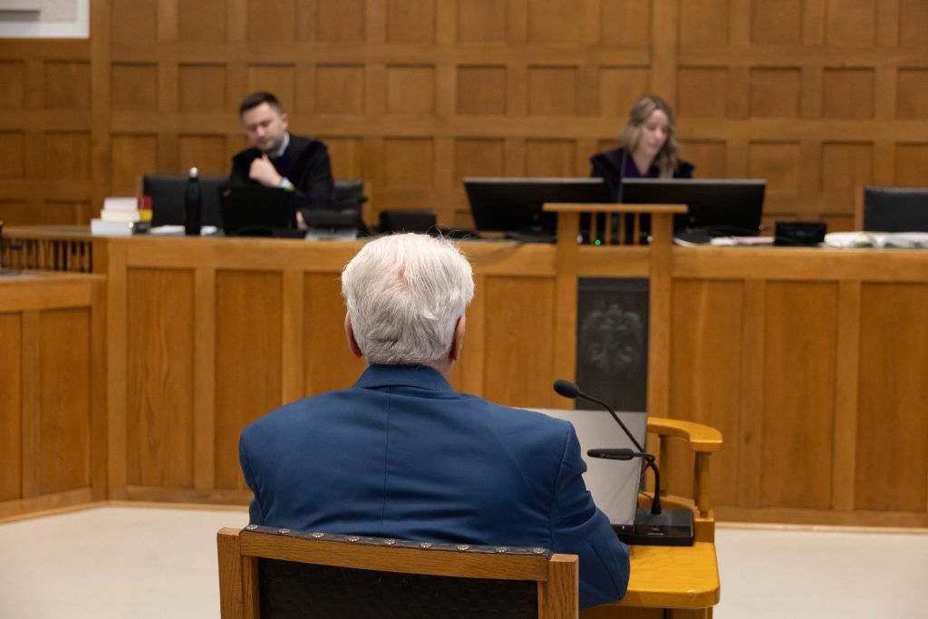 Ex-Polizist angeklagt: Opfer traumatisiert